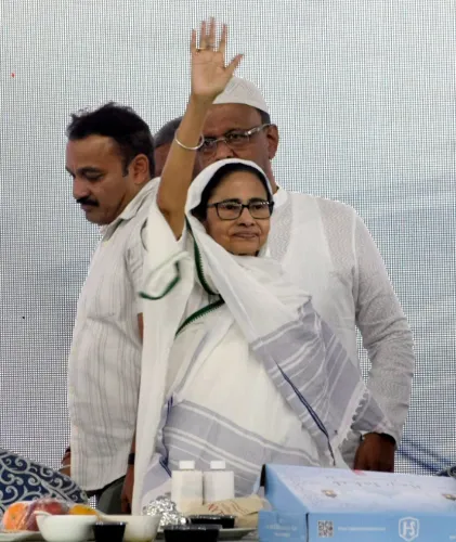 What Message Did CM Mamata Banerjee Share on Swami Vivekananda’s Death Anniversary?
