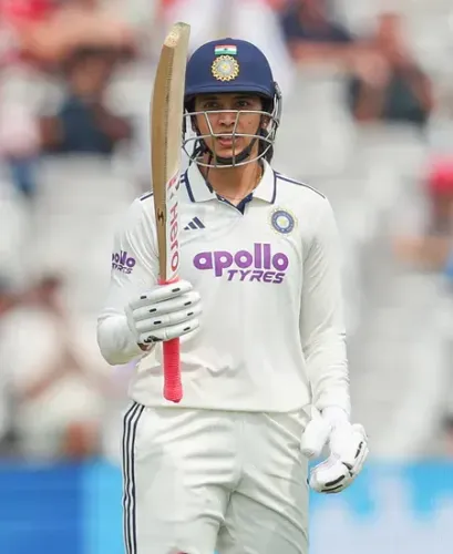 Smriti Mandhana's unbeaten 56 steers India to 122/3 at lunch in historic Lord's Test