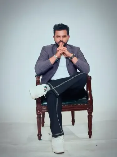 ऑनलाइन बेटिंग ऐप मामले में ईडी के सामने पेश हुए सुरेश रैना