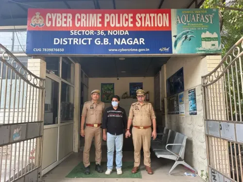 गौतमबुद्धनगर: म्यूल बैंक खाता देने वाला 22 वर्षीय युवक गिरफ्तार, ₹2.15 लाख का संदिग्ध लेन-देन उजागर