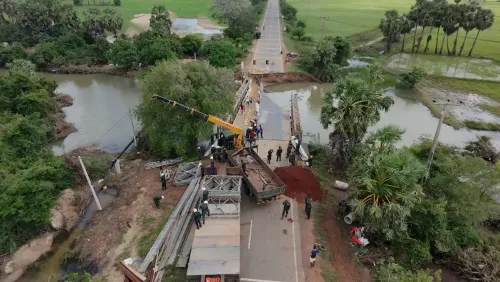 क्या ऑपरेशन 'सागर बंधु' श्रीलंका में क्षतिग्रस्त संपर्क मार्गों की बहाली में मदद करेगा?