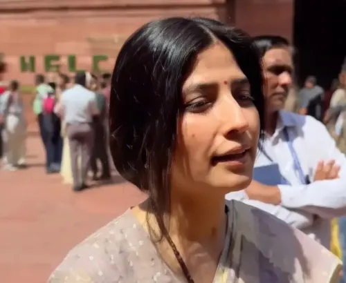 महिला आरक्षण बिल पर विपक्ष ने सरकार की मंशा पर उठाए सवाल, जनगणना से पहले परिसीमन की मांग