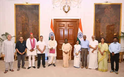 INDIA bloc urges President to sack CEC, halt SIR and restore 13.30 crore voters