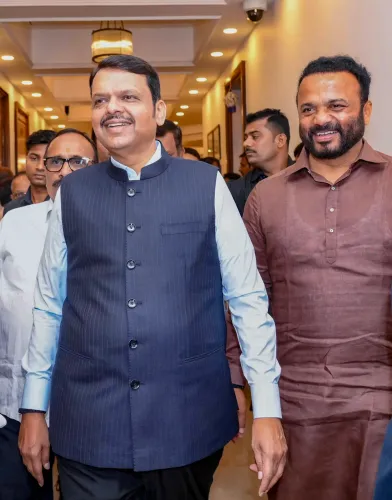 Maharashtra Government to Permanently Revoke Licenses of Orchestra Bars Operating Illegally as Dance Bars
