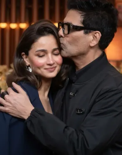 आलिया भट्ट आउटसाइडर्स को मौका देंगी, करण जौहर ने कहा- 'मुझ पर गर्व है'