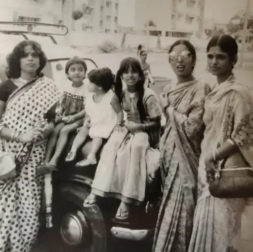Padma Lakshmi shares 1977 Chennai childhood photo: 'Feel the mosquitoes'