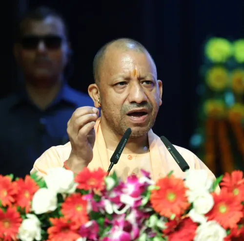 क्या पहले बेटियां सुरक्षित नहीं थीं, आज खुद बना रही हैं अपना रास्ता: मुख्यमंत्री योगी?