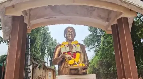 What Happened to Meenatai Thackeray’s Statue? Uddhav Thackeray Calls It a Provocation Against Maharashtra