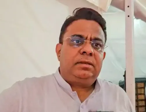 क्या पाक हॉकी टीम के भारत दौरे पर सपा नेता रईस शेख ने नाराजगी जताई?