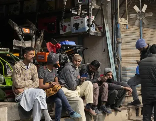 Pakistan Faces 18-Hour Power Cuts During Ramadan, Disrupting Daily Life
