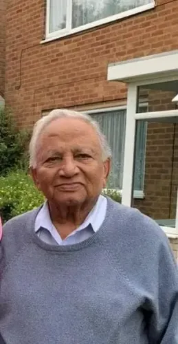 Did Pakistan's cricket pioneer Wazir Mohammad pass away at 95?