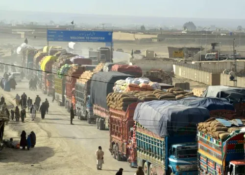 How is Pakistan's Punjab Province Facing Financial Struggles Due to the Afghanistan Border Closure?