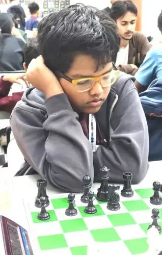 Palaash Mapara Dominates All India Chess Masters with Five Consecutive Wins