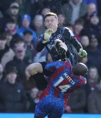 Crystal Palace's Mateta Discharged After 25 Stitches for Ear Injury