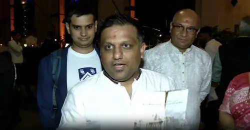 पेरिस में PM मोदी का भव्य स्वागत, फ्रांस के पहले हिंदू मंदिर उद्घाटन पर भारतीय समुदाय में उत्साह