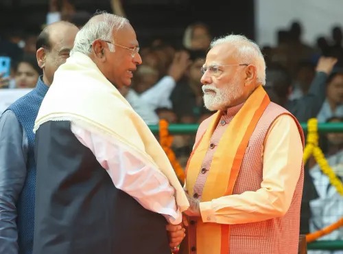 परिसीमन पर खड़गे का PM मोदी को पत्र, सर्वदलीय बैठक और 543 सीटें बरकरार रखने की माँग