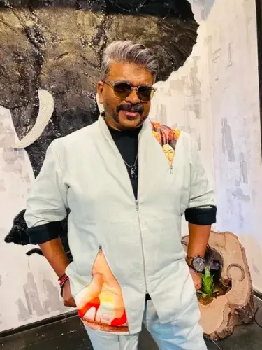Radhakrishnan Parthiban Apologizes for Comments on Trisha