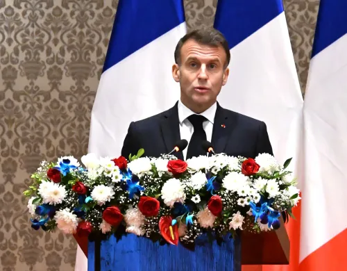 फ्रांस के राष्ट्रपति मैक्रों ने पेजेश्कियन और ट्रंप से बातचीत की: पश्चिम एशिया संकट पर चर्चा