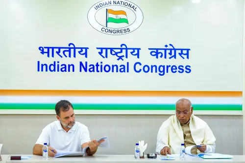 कांग्रेस ने पश्चिम बंगाल चुनाव में 7 उम्मीदवारों का किया बदलाव, जानिए कौन हैं नए चेहरे