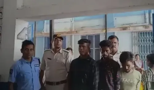 क्या पश्चिम बंगाल के नादिया में बीएसएफ ने तीन बांग्लादेशी घुसपैठियों को पकड़ा?