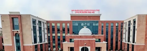 Ayushman scheme failures, negligence claims surface at IGIMS Patna before Bihar Health Minister