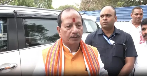पटना में नए अतिथि भवन का उद्घाटन: नीतीश कुमार की सराहना, विजय सिन्हा ने 'विकसित बिहार' की प्रतिबद्धता की दोहराई