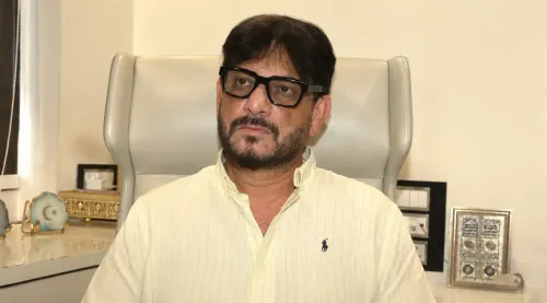 पायधुनी यौन उत्पीड़न कांड: वारिस पठान की माँग — दरिंदे को फाँसी दो, फास्ट ट्रैक कोर्ट में हो सुनवाई