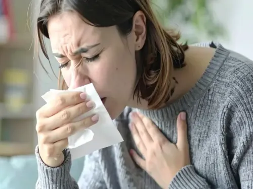 क्या <b>पीला कफ</b> शरीर में संक्रमण का संकेत है? जानिए इन <b>आयुर्वेदिक उपायों</b> से मिल सकती है राहत