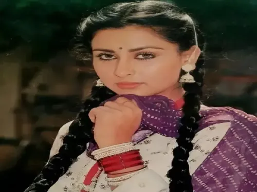 पूनम ढिल्लों की पहली फिल्म में शशि कपूर ने दिया था जोरदार थप्पड़, सेट पर आईं मुश्किलें