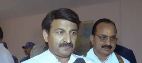 Manoj Tiwari: West Bengal voters choosing BJP fearlessly despite poll violence