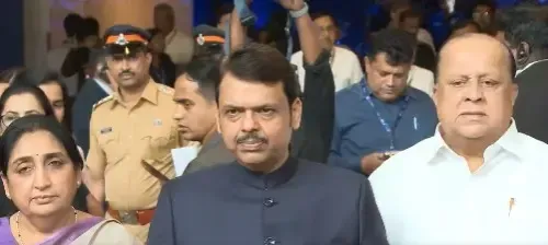 सीएम फडणवीस का बयान: पेट्रोल-डीजल की कमी की अफवाहें बेबुनियाद, लॉकडाउन नहीं होगा