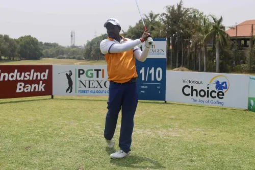 How Did Mari Muthu R. Take the Sole Lead on Day Two?
