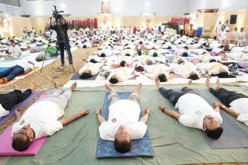 Piyush Goyal joins Mumbai CAs for International Yoga Day