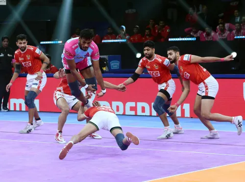 PKL Season 11: Arjun Deshwal Steers Jaipur Pink Panthers to Victory Over Gujarat Giants 42-29