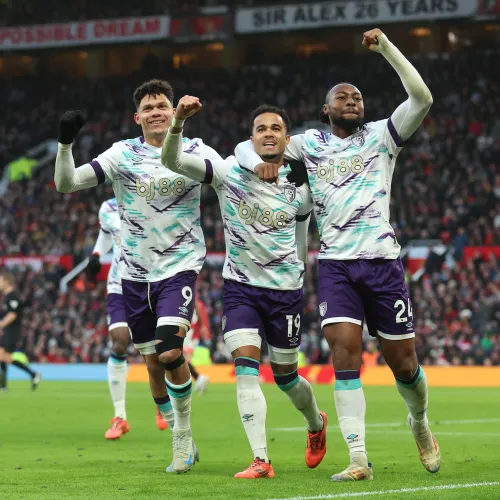 Bournemouth Shocks Manchester United with 3-0 Triumph at Old Trafford
