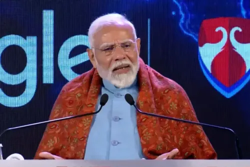 PM Modi Sets Ambitious ₹9 Lakh Crore Goal for Textile Exports by 2030