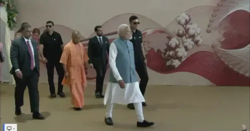 PM Modi Inaugurates Garment Facility in Varanasi