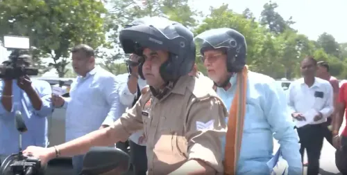 पीएम मोदी की ईंधन बचाओ अपील: यूपी वित्त मंत्री सुरेश खन्ना बाइक से पहुंचे, नंद किशोर गुर्जर ने राहुल-अखिलेश पर साधा निशाना