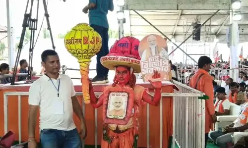 काकद्वीप जनसभा में उमड़ा जनसैलाब, समर्थक बोले- भाजपा सरकार बनने से कोई नहीं रोक सकता