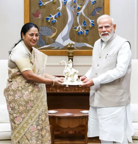 रेखा गुप्ता के जन्मदिन पर PM मोदी ने की तारीफ, कहा- 'दिल्ली के विकास में प्रयास सराहनीय'