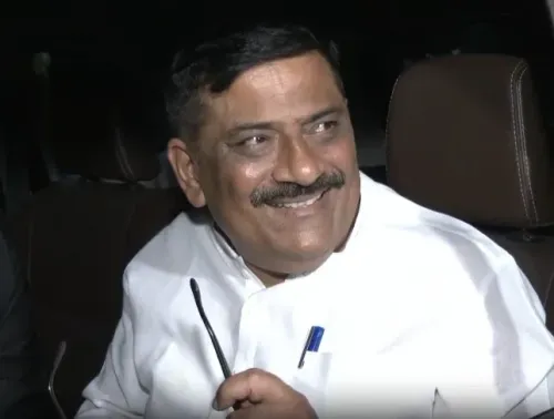 नेपाल बाढ़: PM मोदी ने दिलाया मदद का भरोसा, बिहार में CM ने किया हवाई सर्वेक्षण