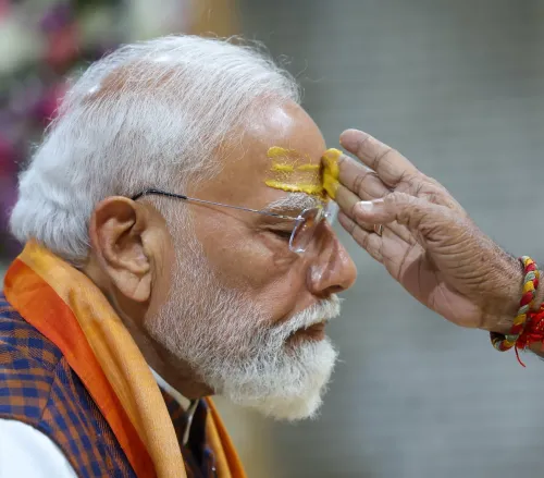 क्या प्रधानमंत्री मोदी ने श्री सोमनाथ ट्रस्ट की बैठक की अध्यक्षता की और ओंकार मंत्र का जाप किया?