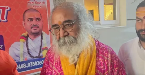 खड़गे की टिप्पणी लोकतंत्र पर कलंक, कांग्रेस का विनाश तय: आचार्य प्रमोद कृष्णम