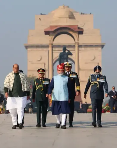 Did PM Modi's maroon Pagdi captivate the nation on 77th Republic Day?