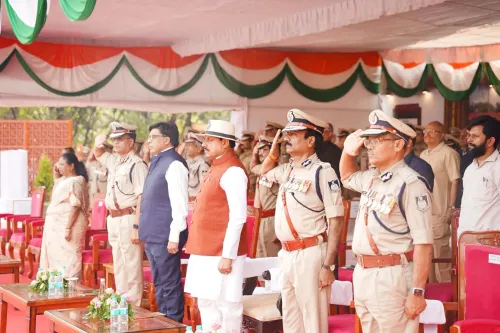 How Did MP CM Honor Police Heroes on Commemoration Day?