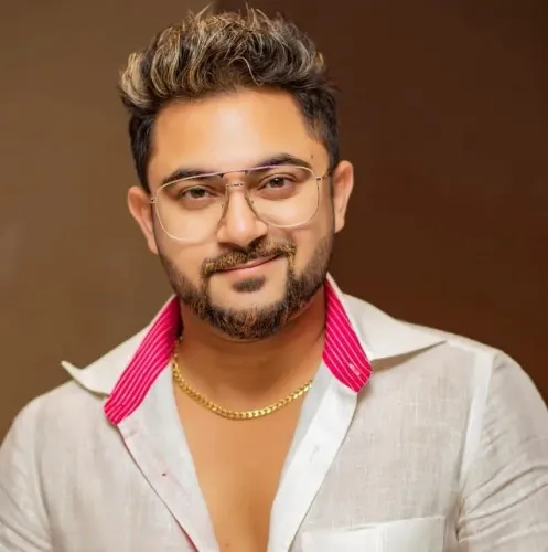 Soham Chakraborty accused of cheating bizman of ₹68 lakh, death threats alleged