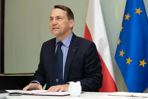 Will Poland's Deputy PM Radoslaw Sikorski Strengthen Ties with India?