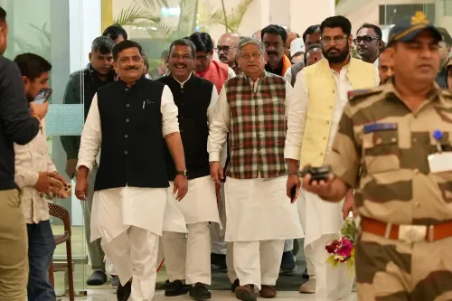 Is Political Activity Intensifying in Bihar as Government Formation Nears Completion?