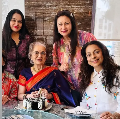 Poonam Dhillon reunites with Asha Parekh, Juhi Chawla at birthday gathering