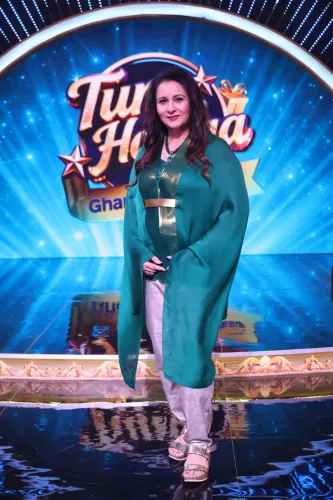 Poonam Dhillon corrects iconic clap step from 'Yeh Vaada Raha', calls Rishi Kapoor 'king of romance'